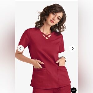 Uniform Advantage Butter Soft Women's 4 pocket Crisscross Scrub Top
